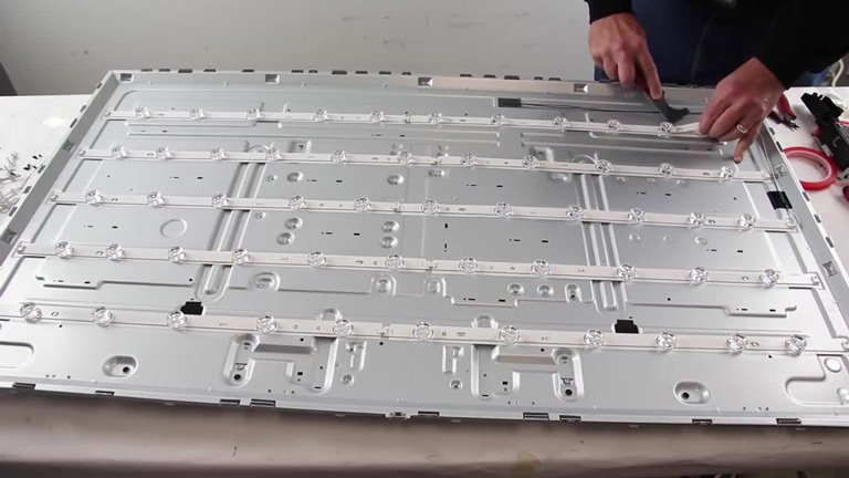 Replacing LED Backlight Strips Replacing LED Backlight Strips